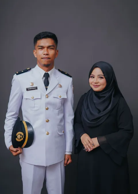 Foto sampul undangan Indrie Ariella Devit & Alhanif Nupiah