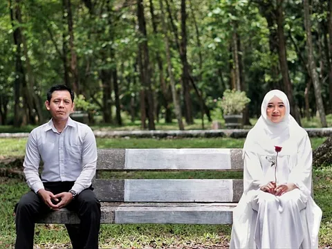 Foto sampul undangan Yogo & Tiara