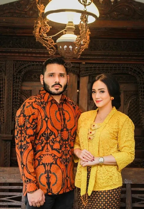 Foto sampul undangan Maria & Marcel