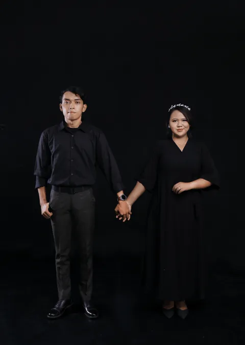 Foto sampul undangan Arin & Gilang