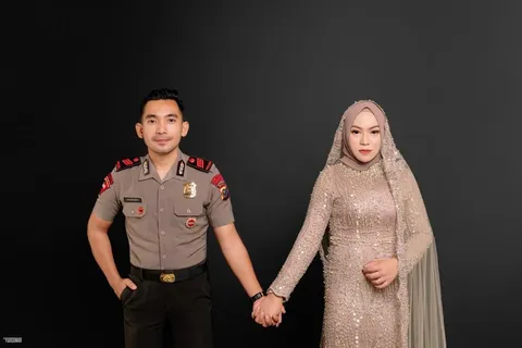 Foto sampul undangan Aulia & Boy