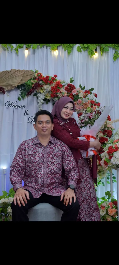Foto sampul undangan Diah & Wawan
