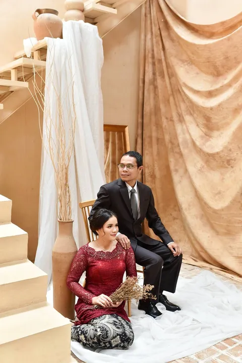 Foto sampul undangan Suci & Piter