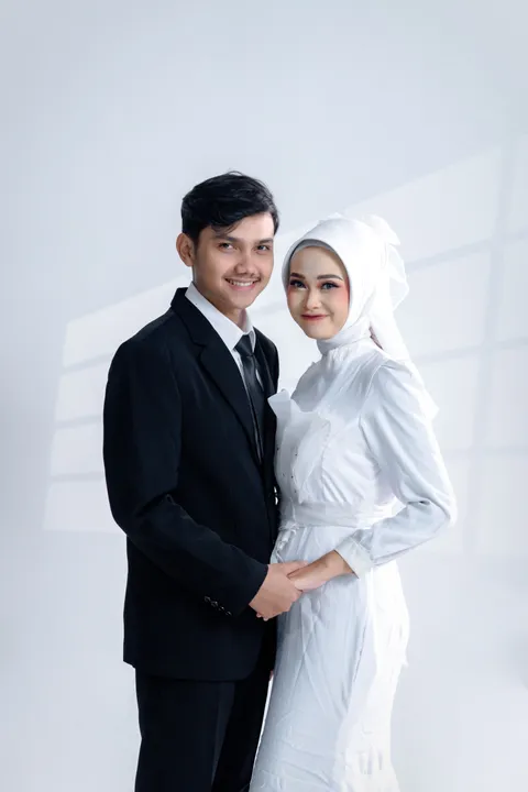 Foto sampul undangan Krisno & Siska