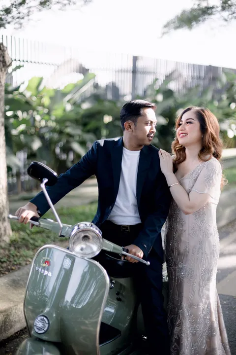 Foto sampul undangan Iqbal & Devalia