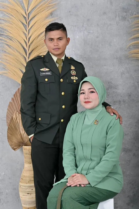Foto sampul undangan Sardin & Arni