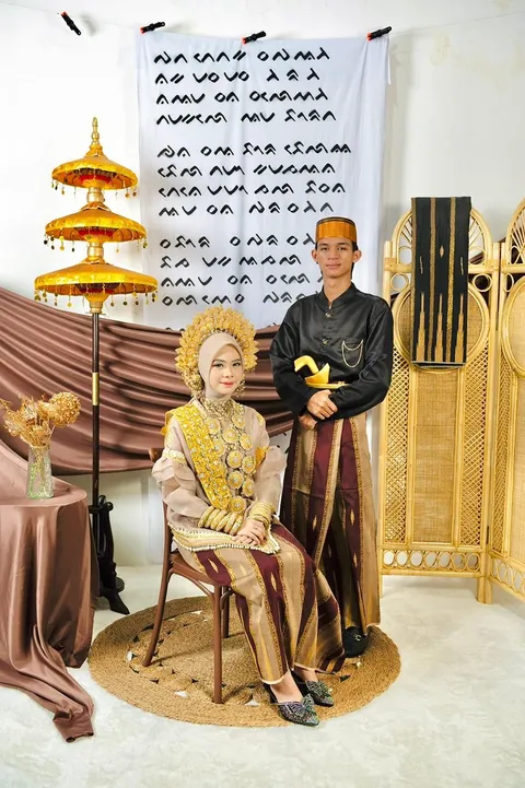 Foto sampul undangan Fina & Raihan
