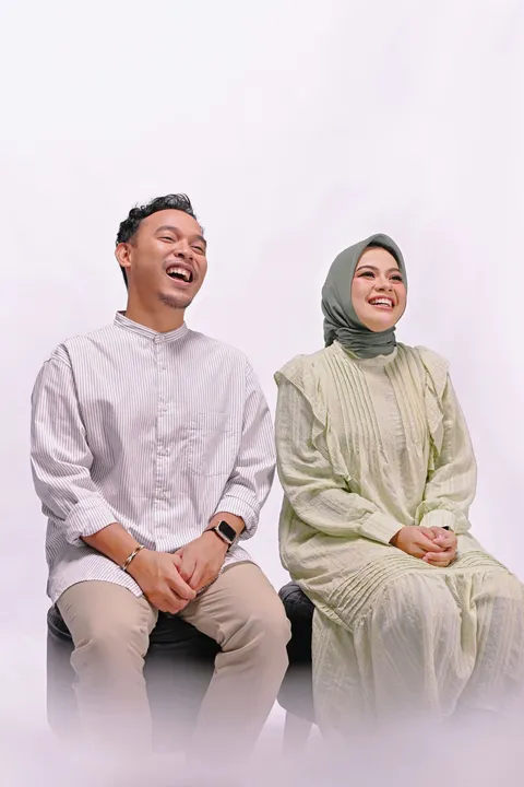 Foto sampul undangan Adi & Rias