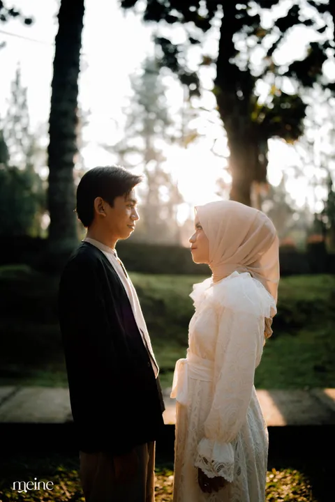 Foto sampul undangan Yogie & Tarida