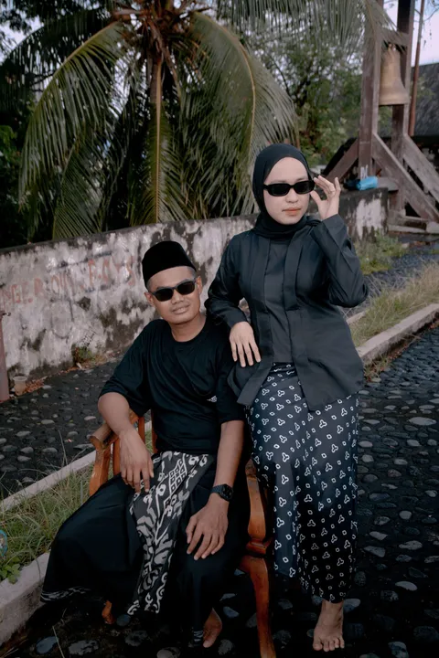 Foto sampul undangan Lili & Malik
