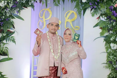 Foto sampul undangan Aulia & Rendy