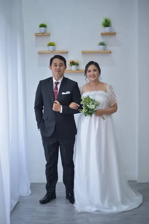 Foto sampul undangan Andrian & Meita