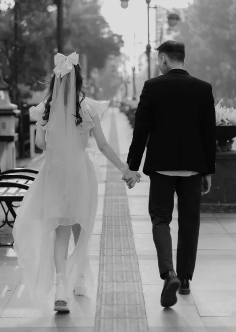Foto sampul undangan Haris & Emma