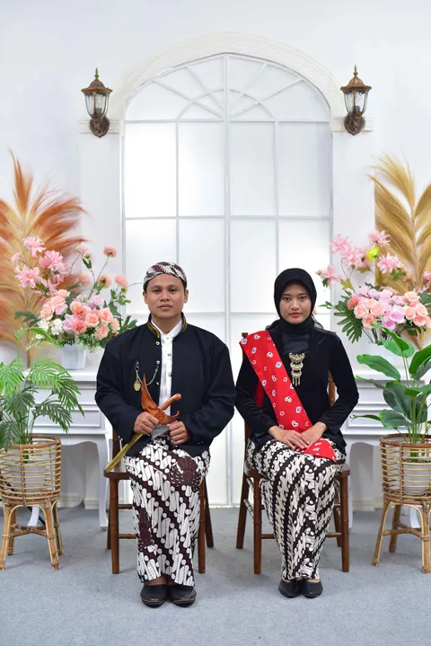Foto sampul undangan Feri & Kiki