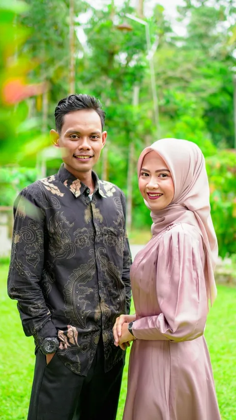 Foto sampul undangan Tri & Nissa