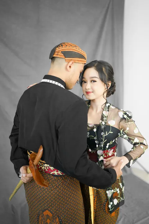 Foto sampul undangan Vivi & Dio