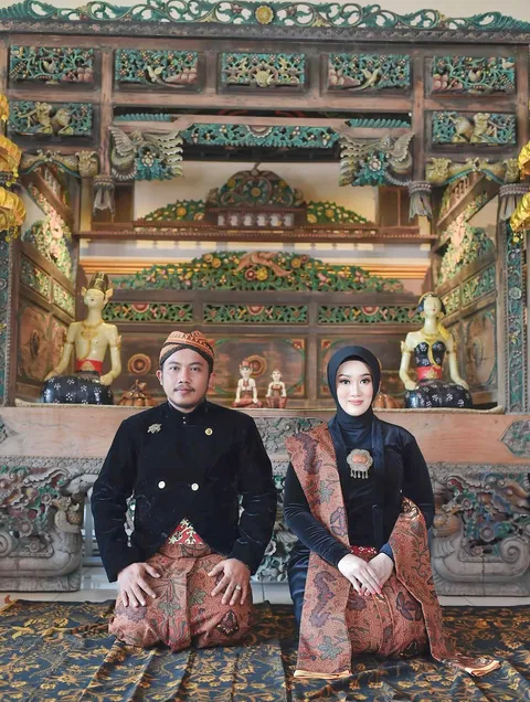 Foto sampul undangan Ryan & Ardanies
