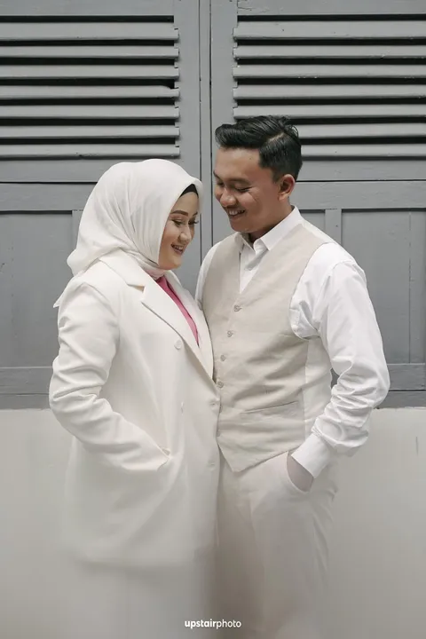 Foto sampul undangan Ricky & Tari
