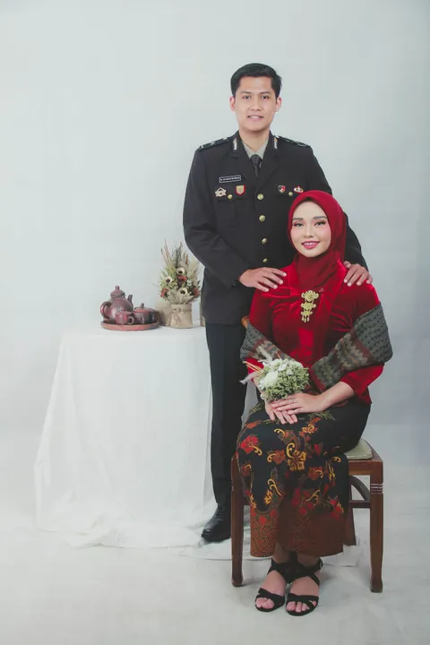 Foto sampul undangan Fryel & Baiquni