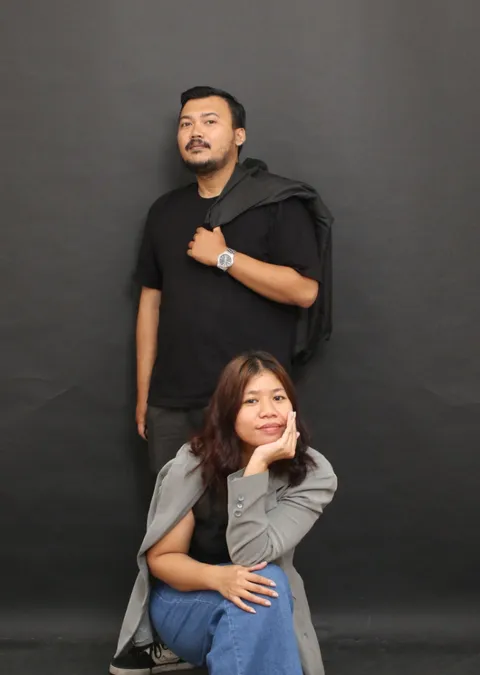 Foto sampul undangan Zenino Ossurio Chandra & Desi Susanti