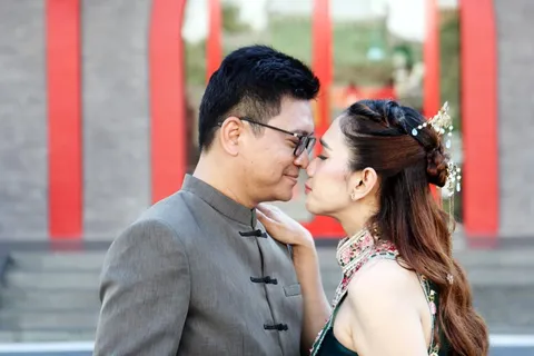 Foto sampul undangan Joanne & Micah