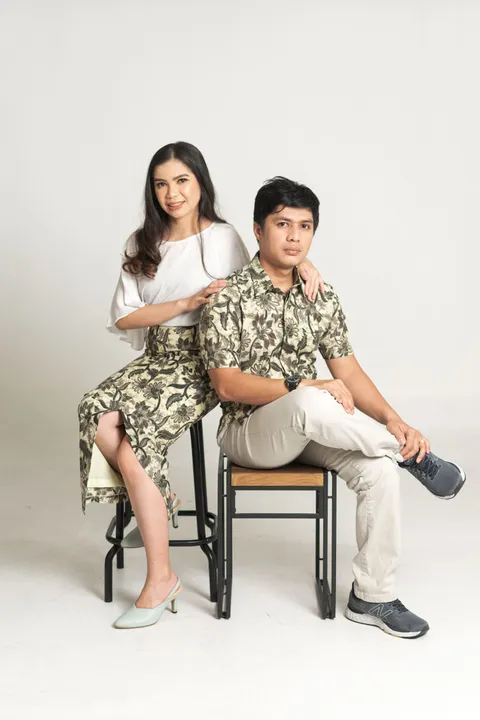 Foto sampul undangan Ester & Jesa