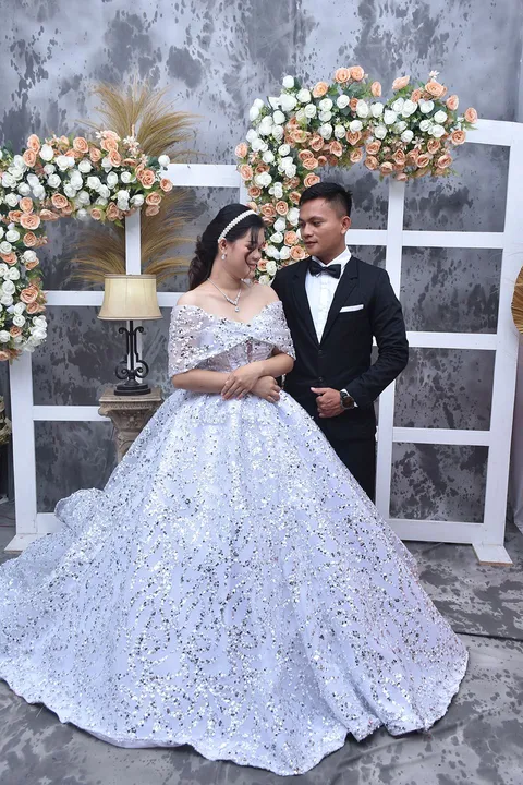 Foto sampul undangan Kiki & Junior