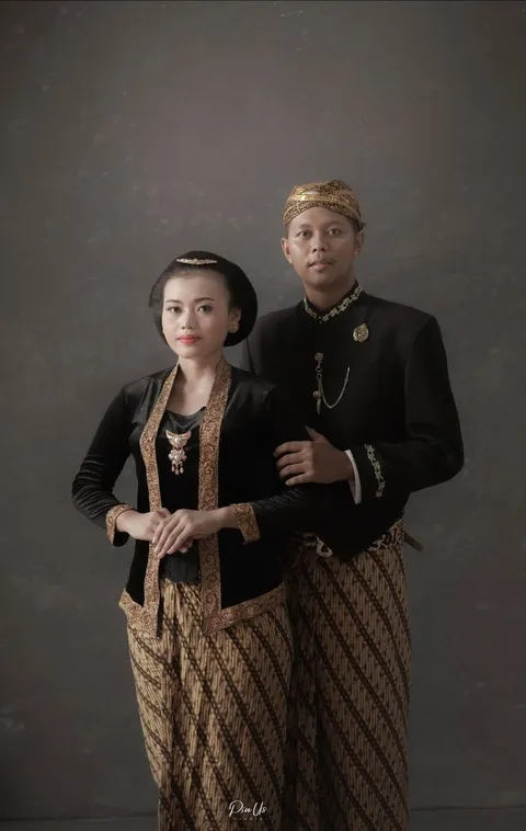 Foto sampul undangan Ega & Yuyun