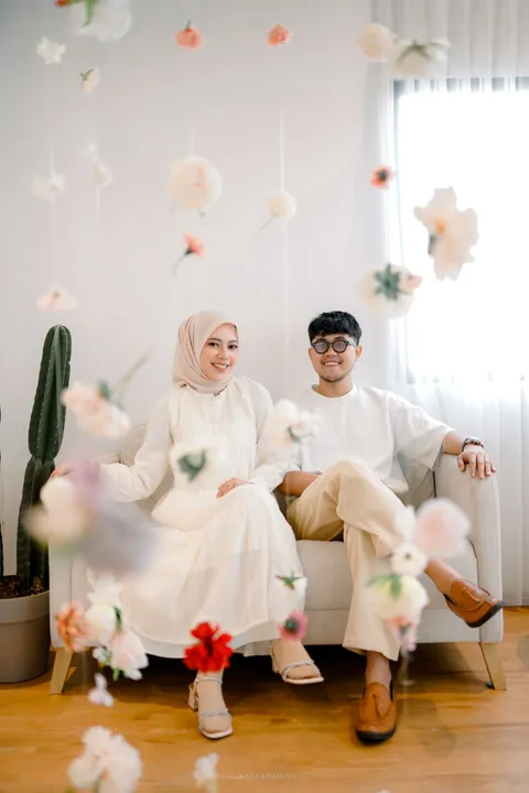Foto sampul undangan Ale & Meidina