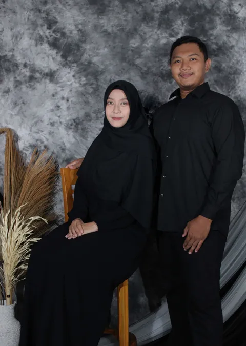 Foto sampul undangan Diky & Intan