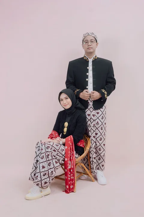 Foto sampul undangan Siti & Masud