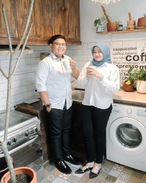 Foto sampul undangan Dika & Rina