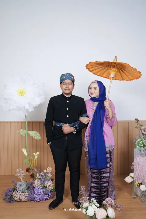 Foto sampul undangan Badawi & Anisa