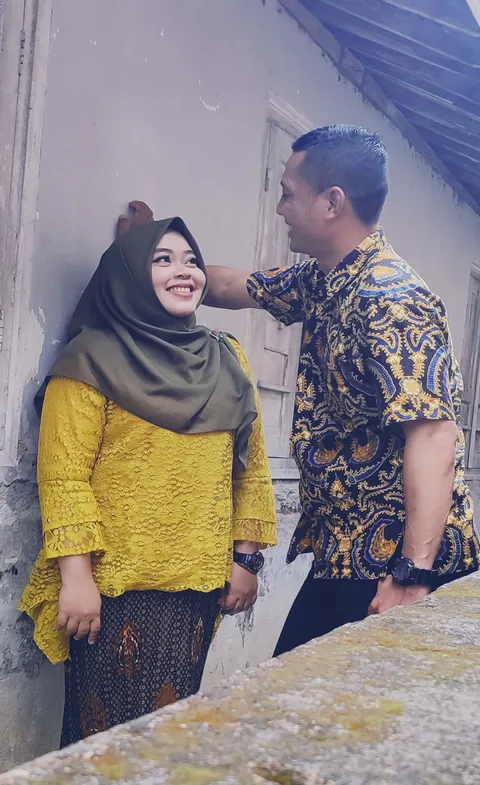 Foto sampul undangan Pai & Mega