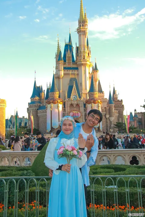Foto sampul undangan Adil & Arlieza