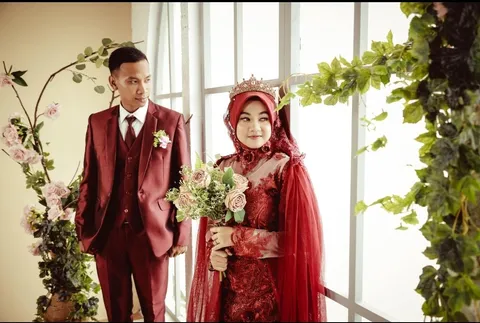 Foto sampul undangan Lisa Nailal Chusna, S.Pd & Selamet Riyadi, S.Sos