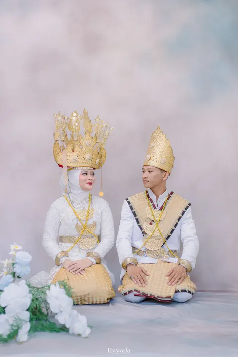 Foto sampul undangan Sindi & Tama