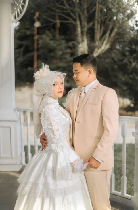 Foto sampul undangan Ashadi & Mia