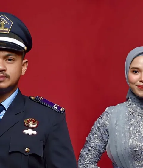 Foto sampul undangan Risma & Lukman
