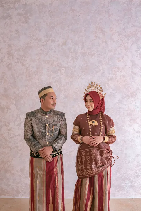 Foto sampul undangan Rifal & Lisa