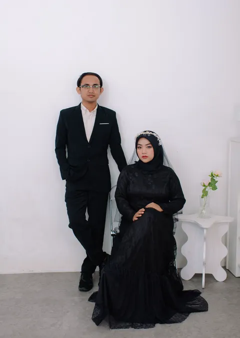 Foto sampul undangan Maftuh & Adni