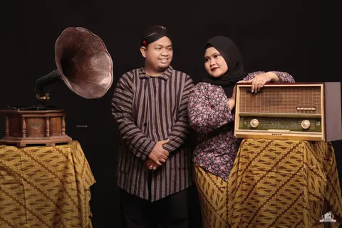 Foto sampul undangan Anto & Sekar