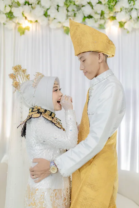 Foto sampul undangan Saldi & Inka