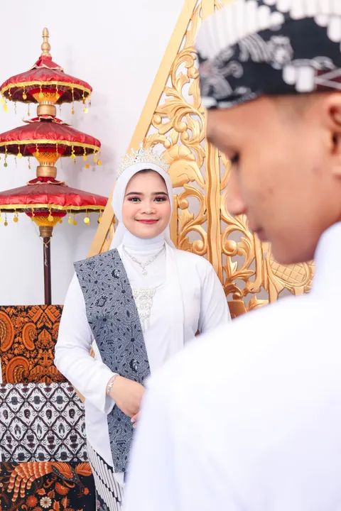 Foto sampul undangan Dijah & Uca