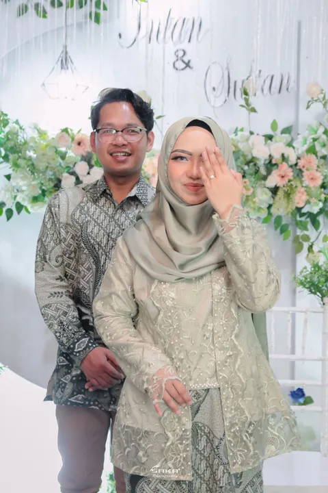 Foto sampul undangan Sultan Muhammad Maftuh & Fitrya Intan Pertiwi
