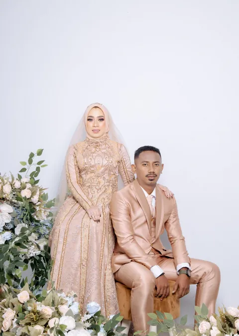 Foto sampul undangan Palan & Indah