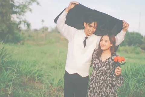 Foto sampul undangan Rumi & Pras