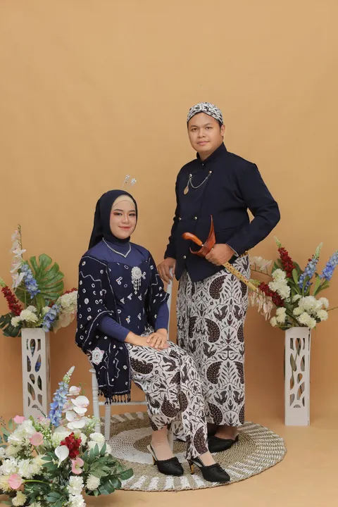 Foto sampul undangan Shinta & Rifqi