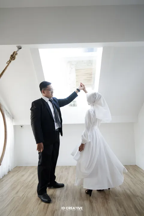 Foto sampul undangan Alfiah & Ogi