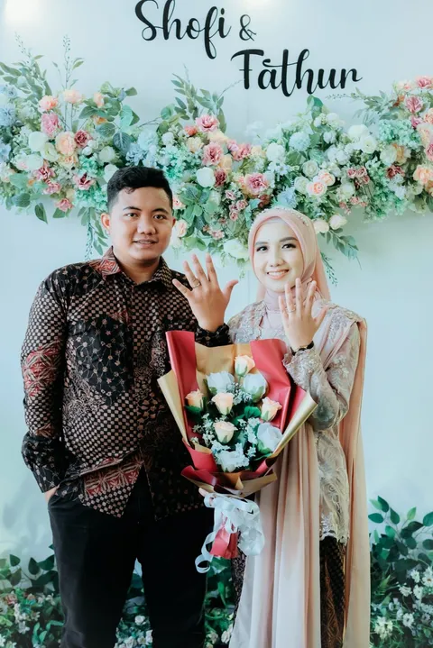 Foto sampul undangan Fathur & Shofi